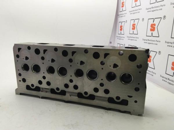 Construction Machinery Parts Excavator Engine Parts Kubota Cylinder Head For