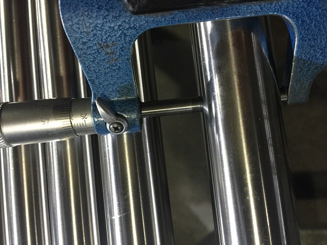 Hydraulic Cylinder Hard Chrome Plated Piston Rod With 42CrMo For Hydraulic Machine