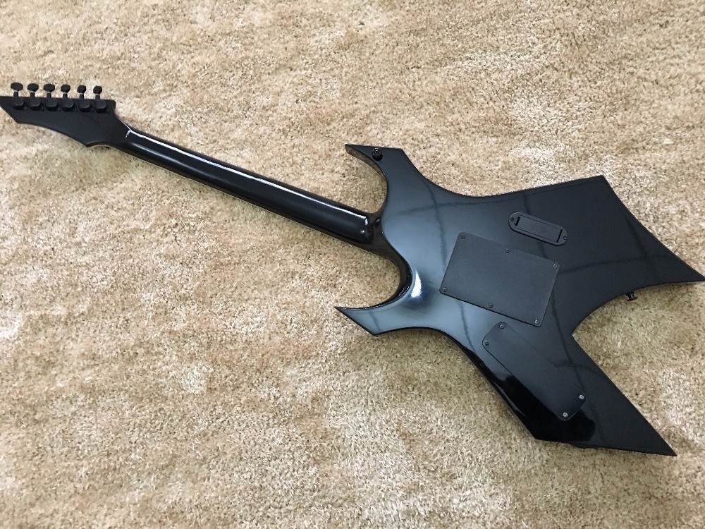B.C.RICH custom guitar Black Floyd rose Quilted maple body with EMG active pickups Ebony fretsboard colorized MOP inlay
