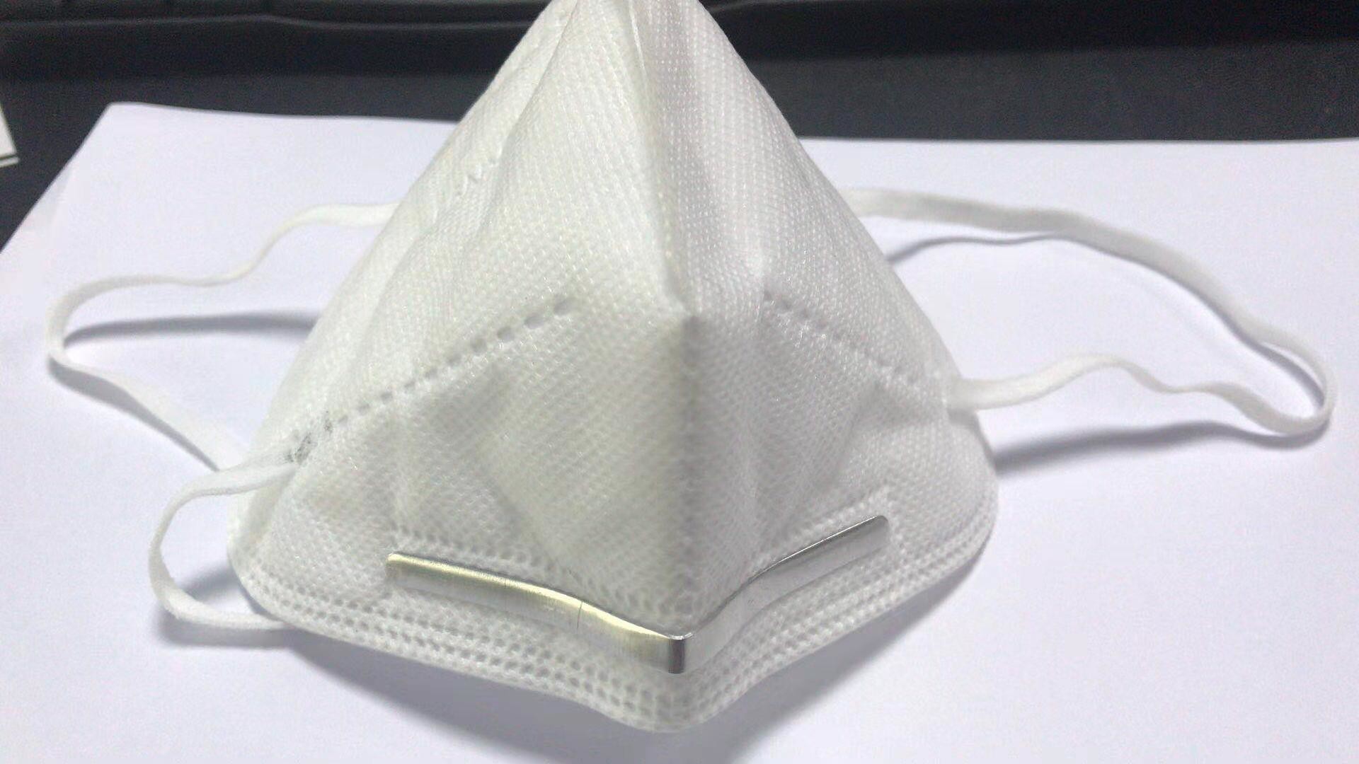 Five Ply Foldable KN95 Mask , White KN95 Dust Mask