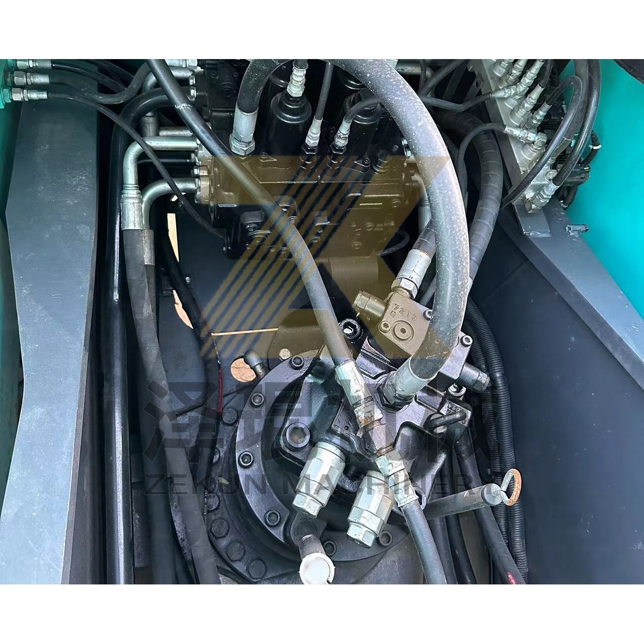 Used Kobelco SK200-10 Excavator 0.93m³ Bucket with Hydraulic Valve