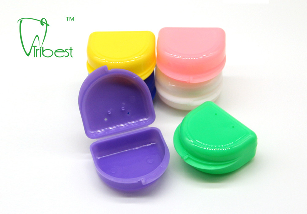 Medical Grade PP Light 38g FDA Denture Storage Box