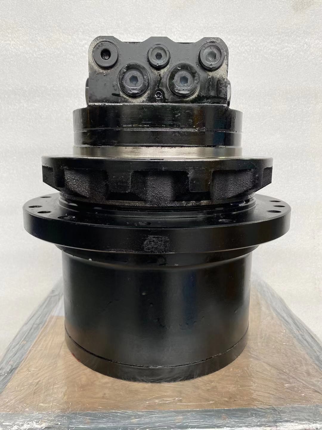 Hydraulic Final Drive Track Motors MBEB335A For 8-9 Ton TM09 DH80 Excavator
