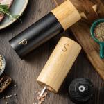 Home Kitchen Essential 7-Inch Oak Wooden Salt and Pepper Mill Set with Ceramic