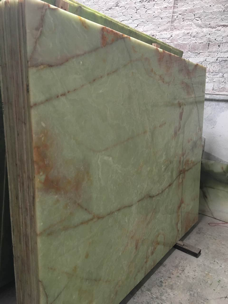 Green Jade Onyx Slab , Natural Onyx Mosaic Tile For Kitchen Floor