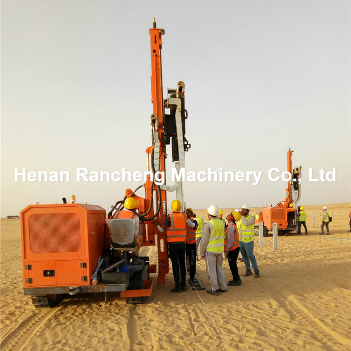 Hydraulic Ramming Solar Pile Driver Equipment 88KW Yuchai Engine 20 - 100m Bore Depth