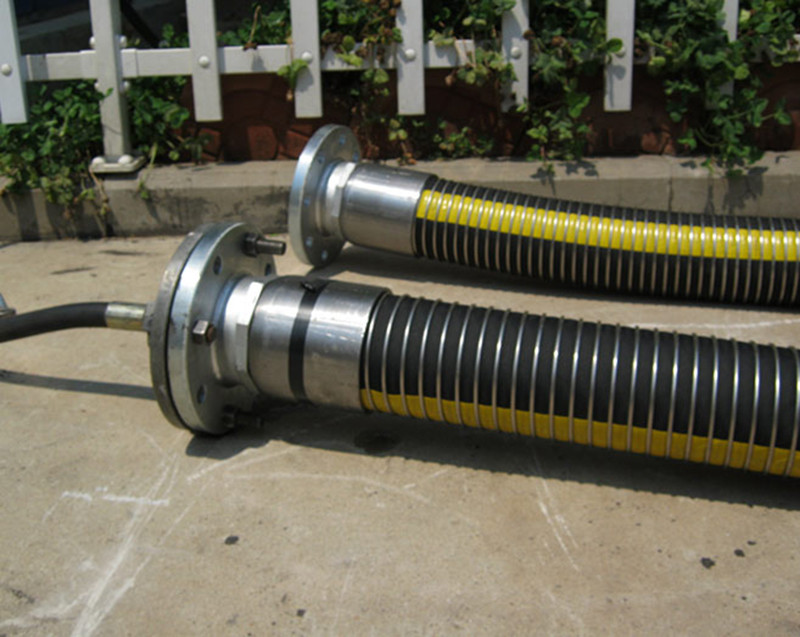 Industrial Chemical Cargo Composite Hose Fittings Customized