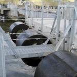 Cylindrical Marine Fenders Marine Protective Gear Affordable Fenders For Dock