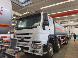 Quality High Efficiency Oil Tank Truck 8X4 LHD Euro2 400HP 31000KG wholesale