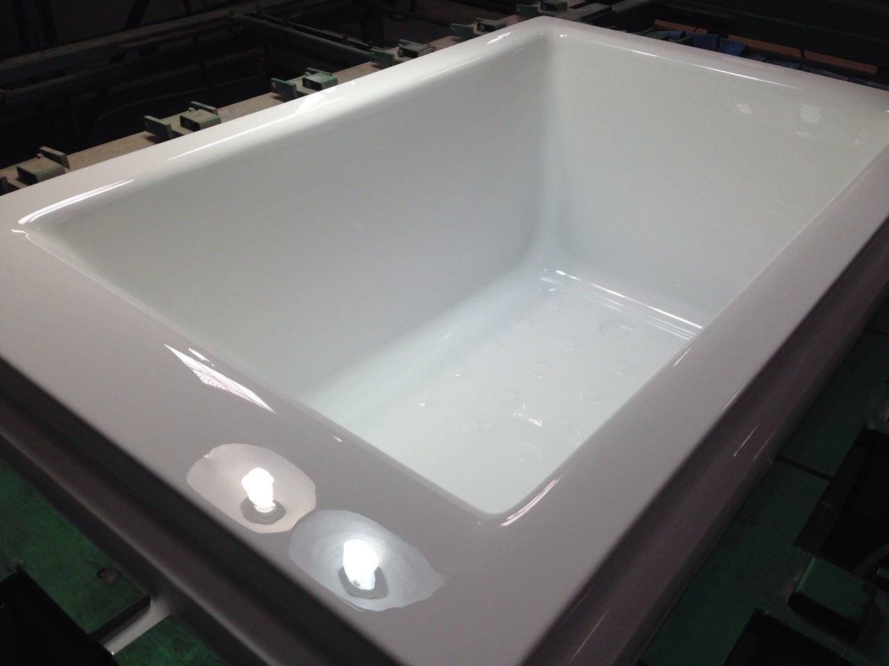 ABS/acrylic/PMMA/PVC/PS/HDPE/LLDPE sheet vacuum forming machine