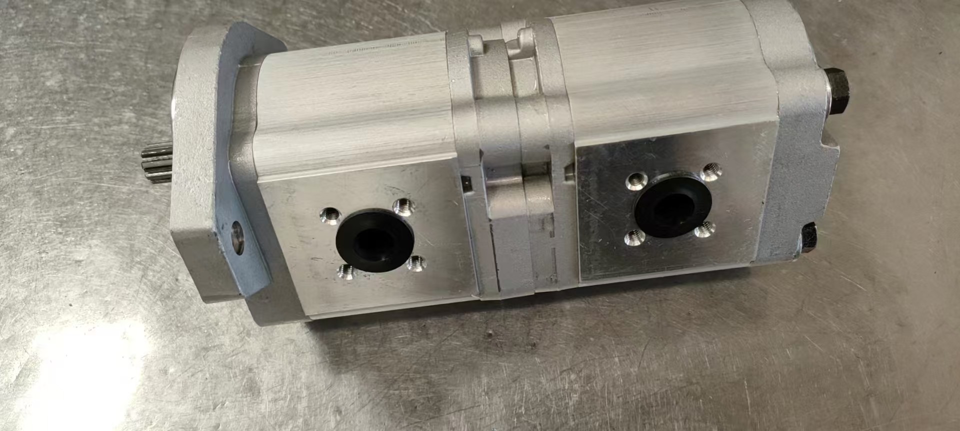 290243004 DM1345 Hydralic pump 11CM3 in stock for Putzmeister concrete pump truck accessories