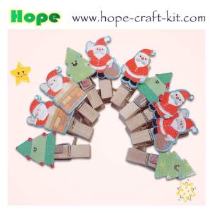 Quality Natural Wood Color Solid Wooden Clothpins Clips Pegs with Animal Fruit Christmas Pattern for Kids DIY craft material wholesale