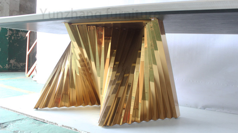 Luxury Modern Tempered Glass Top Dining Table With Durable Metal Base