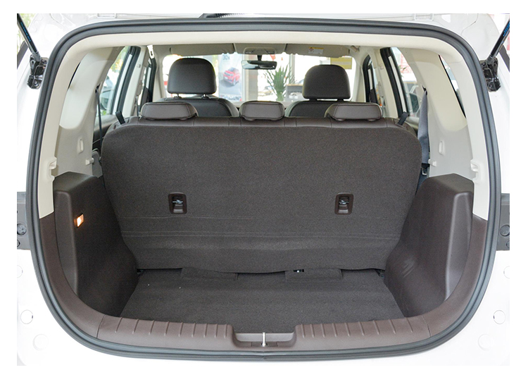 2023 Luxury 4 Seater Electric Car Lifan Maple Leaf 80v Adult Energy Vehicle 139L Luggage Compartment Volume