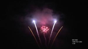 Quality Mandarin Professional Outdoor Pyrotechnics Fireworks 130 Shots For New Year wholesale