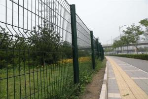 Quality Highway Powder Coated Welded Wire Panels 3D V Mesh Fencing wholesale