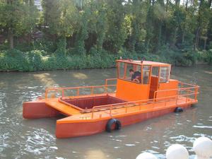 Quality High Efficiency Aquatic Weed Harvester for Lake Cleaning wholesale