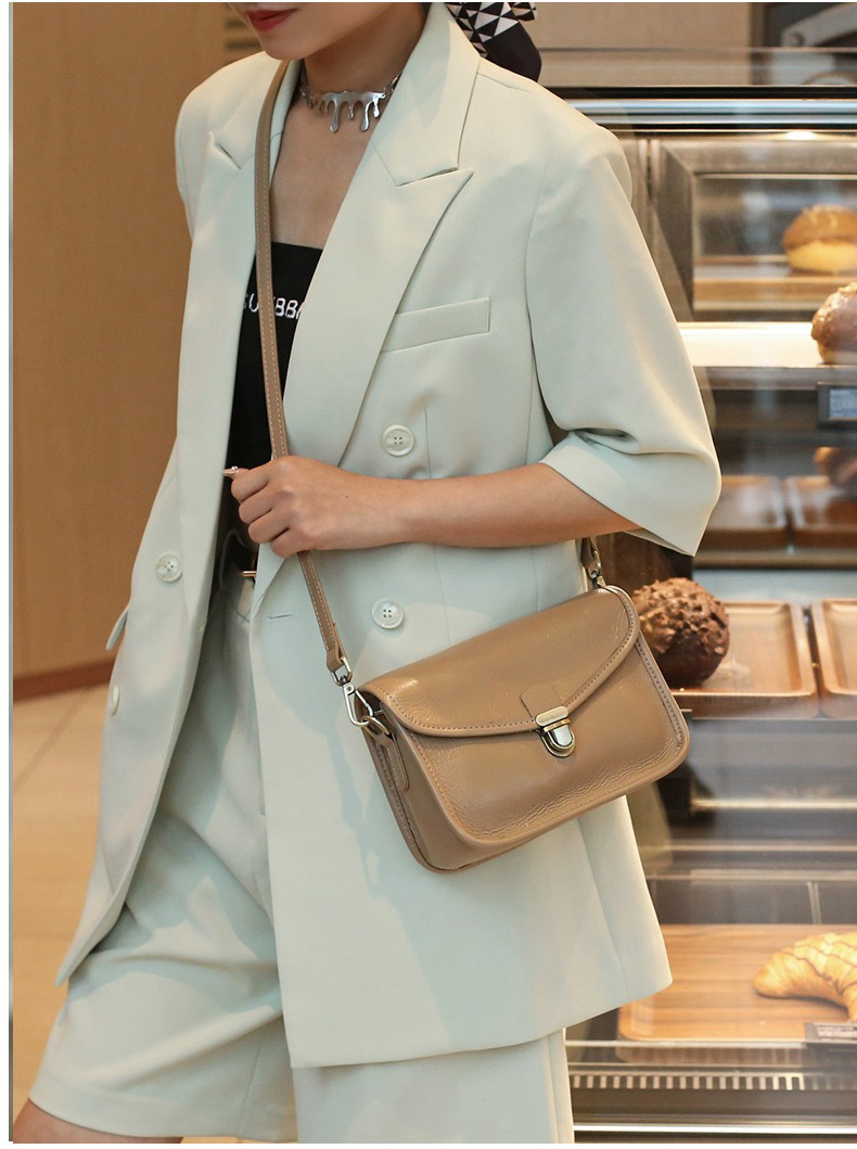 2024 Genuine Leather Shoulder Crossbody Bag with Polyester Lining and Large Capacity