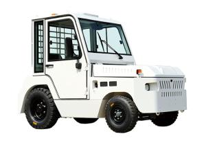 Quality Four Seat Diesel Tow Tractor 32 Ton Airport Tow Tractor High Working Efficiency wholesale