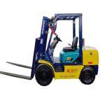 Komatsu 3Ton Used Diesel Forklifts 3m Lifting Height 2 Masts Stages Middle