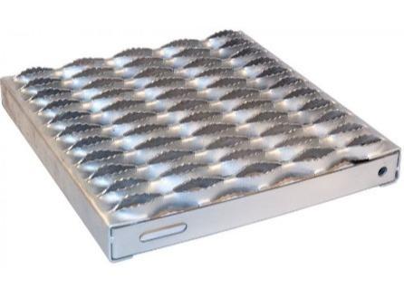 Cheap 1060 3003 Aluminum Nosing Grip Strut Safety Grating Stair Treads Trucking Platforms for sale