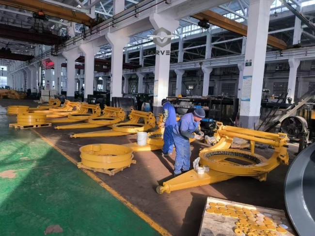 PY165C Motor Grader 125kw 3660mm Blade with Cummins Engine Sale to Near Nigeria