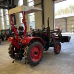 Gear Drive Wheel Tractor For Farming 2500 KG Heavy Duty Agriculture Machine CE