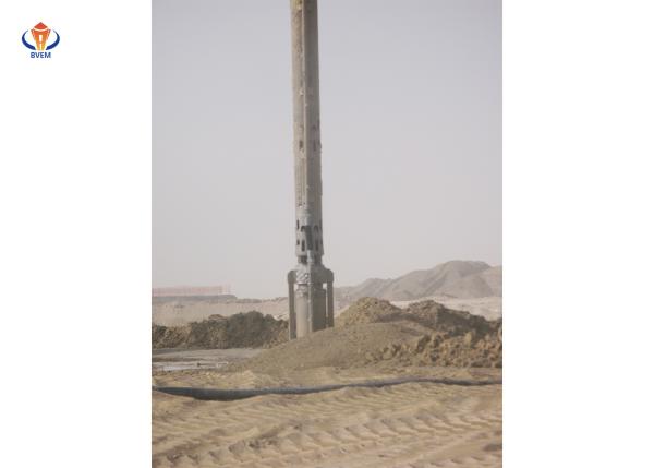 Soft Foundation Treatment Vibroflotation Device 150 KW Compacting Soil To