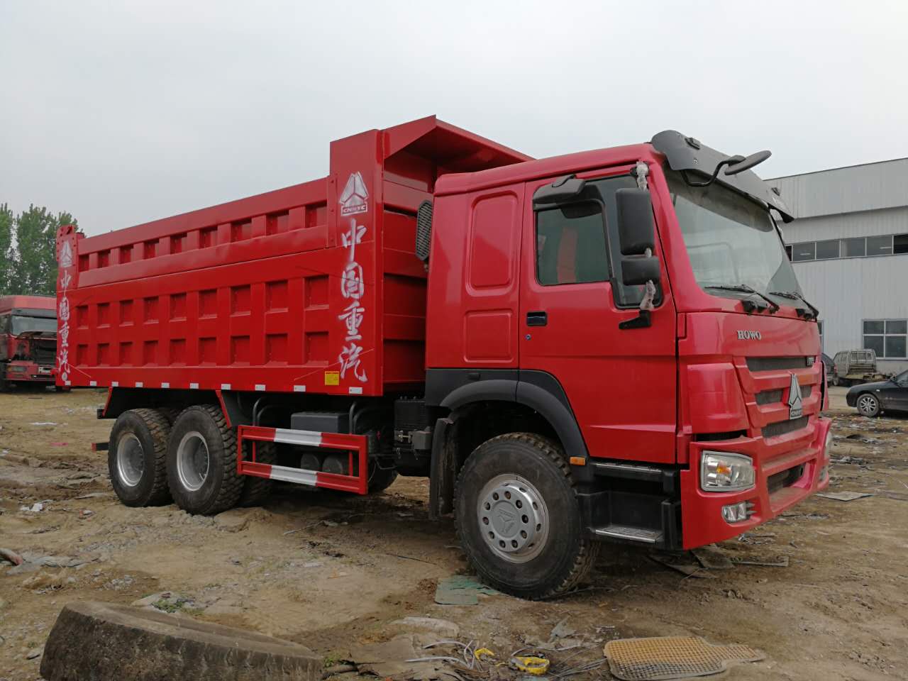 Second Hand 371hp Dump Truck Used Howo 6x4 Tipper Truck with Multimedia System 10 Wheel