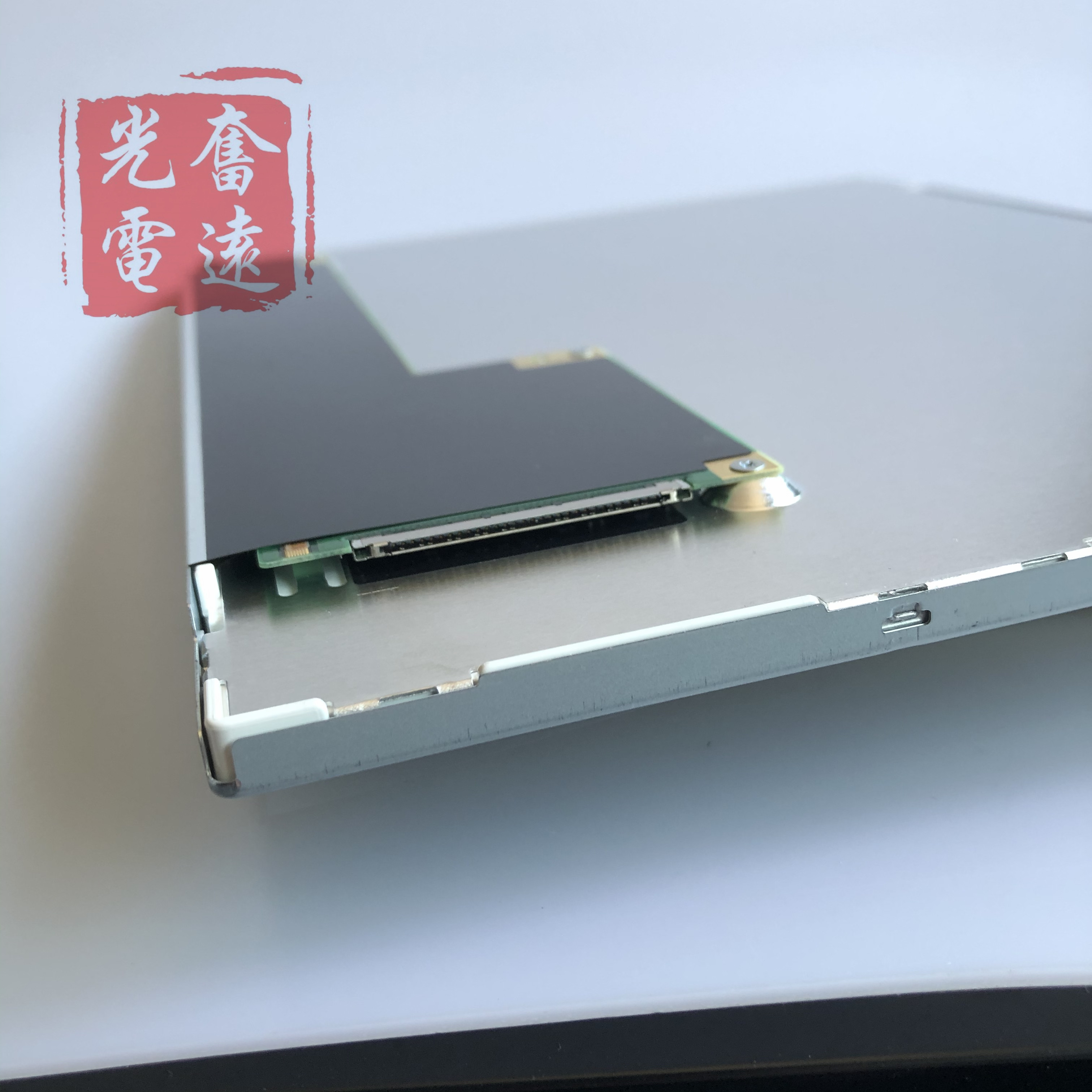 SVGA 82PPI 300cd/M2 12.1in SHARP Gaming Lcd Display LQ121S1LG72