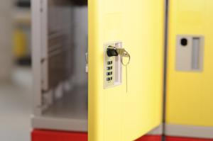 Quality Gray Body Plastic Gym Lockers 1810 * 310 * 460 Mm Anti - Corrosion For Storage wholesale