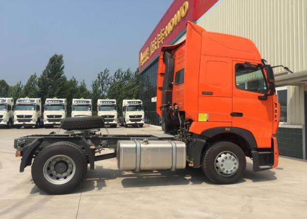Strong Engine Euro 2 International Tractor Trailer For 30 -40 Tons Traction