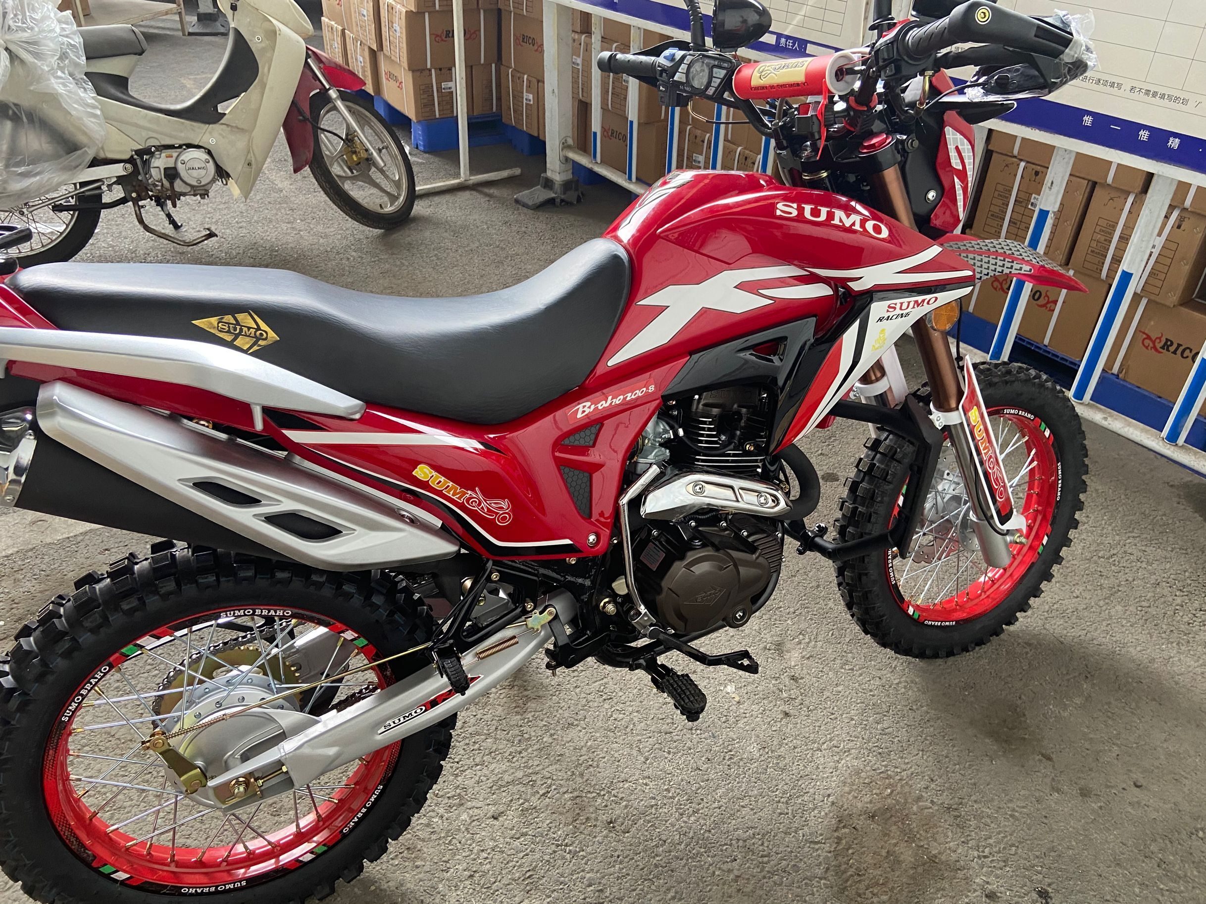 2022 Cheap New Style wholesale Dirt Bike Zongshen Engine 200CC dirt bike 250cc racing motorcycle off-road motorcycle