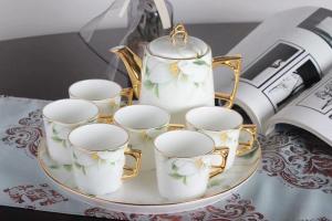Quality Upscale 300ml Personalized English Fine Bone China Tea Sets wholesale