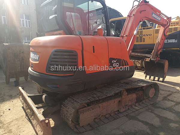 Used hydraulic crawler Doosan 60 digger excavator /second hand DOOSAN 60 excavator with low price for sale