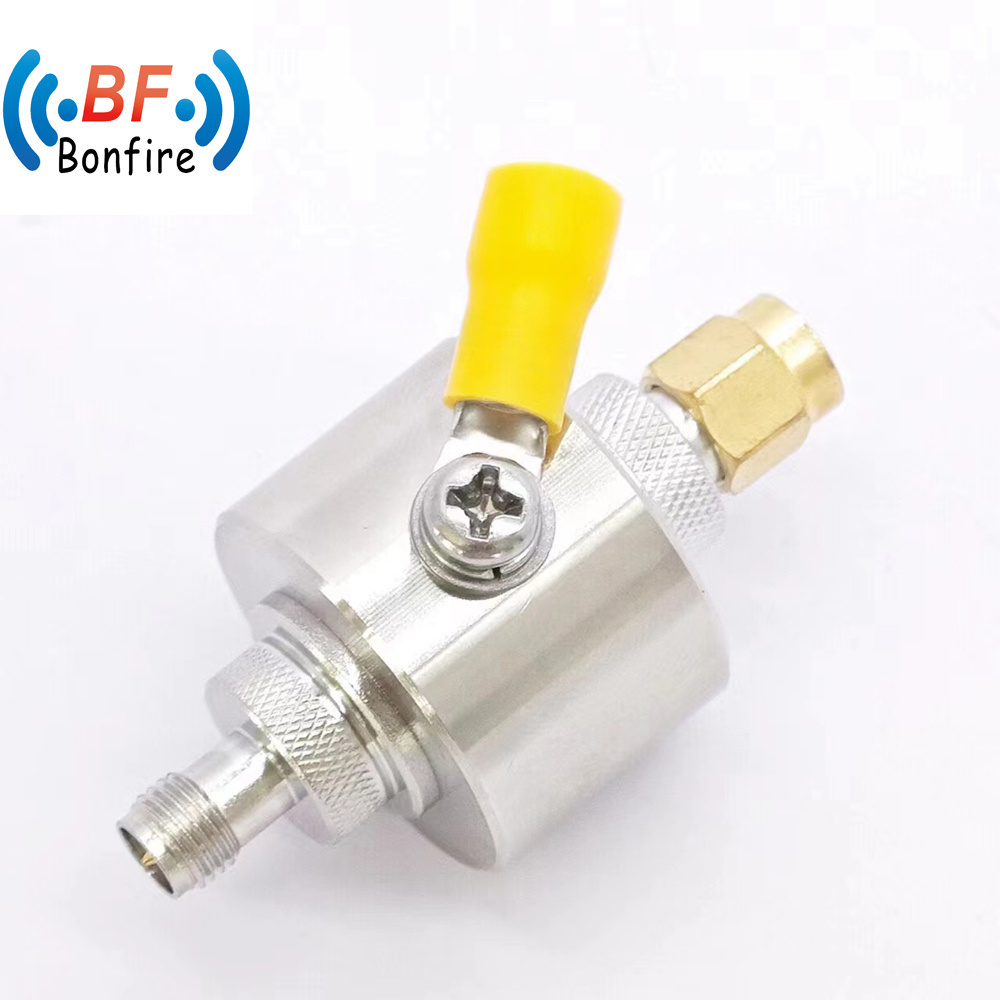 698-3800MHz F Type RF Lightning Arrester Double Dual Female Audio F Jack to F Jack Coaxial Cable Television Surge Protector Arrestor RF Arrester