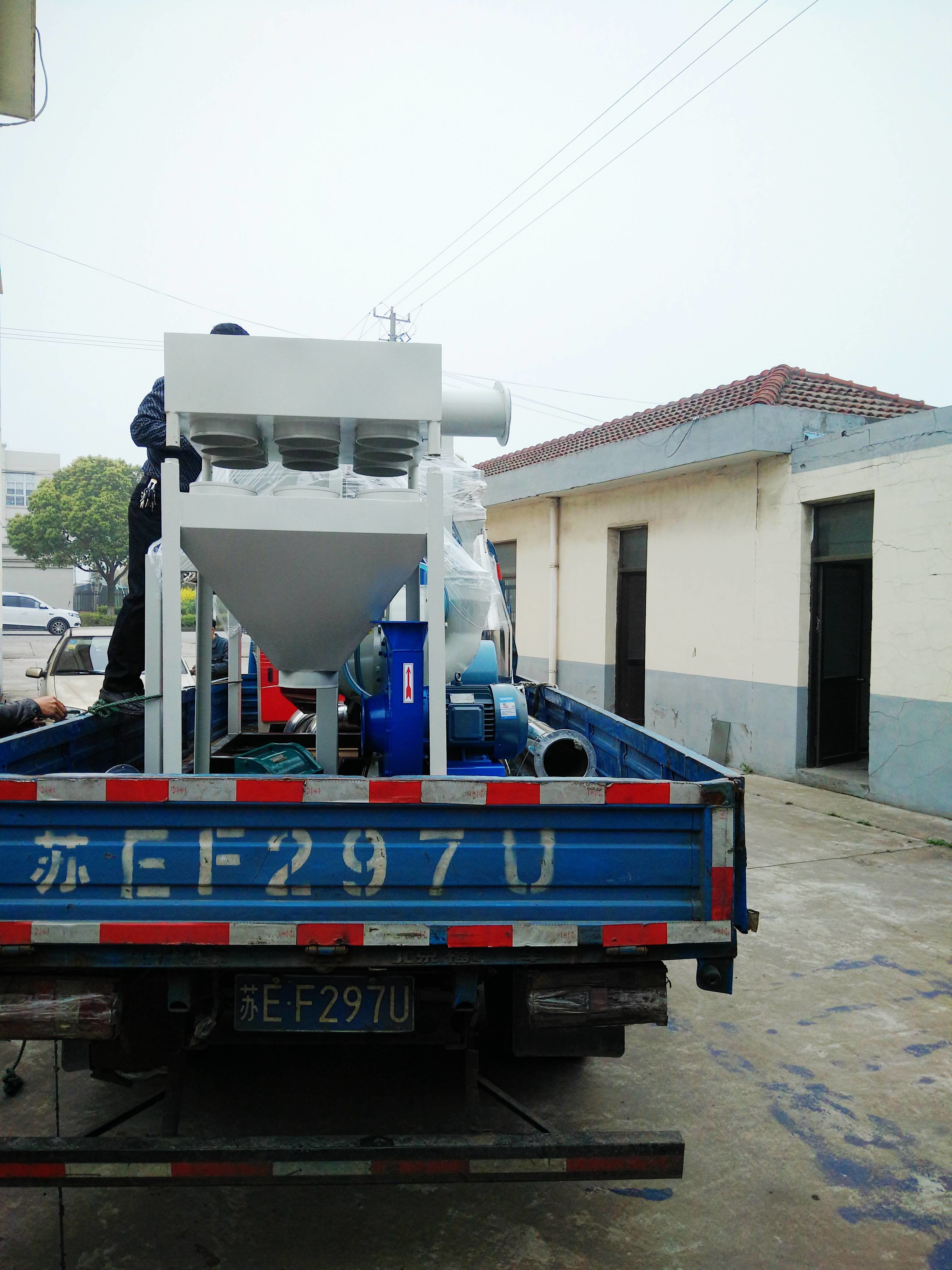 EVA Material Plastic Regrind Machine , Plastic Scrap Grinding Machine Compact Structure