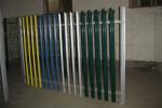 Heavy Duty UK Market W Pale Galvanized Coated Black Steel Palisade Fencing Round