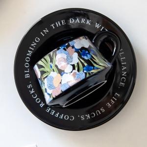 Quality Black Ceramic Coffee Cups With Saucer And Dessert Plate Flower Design Latte Art Cups wholesale