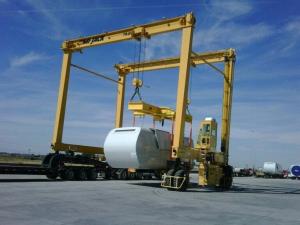 Quality Wind Turbine Section Lifted By Two Travelifts With I Beams Featuring Center Swivels wholesale