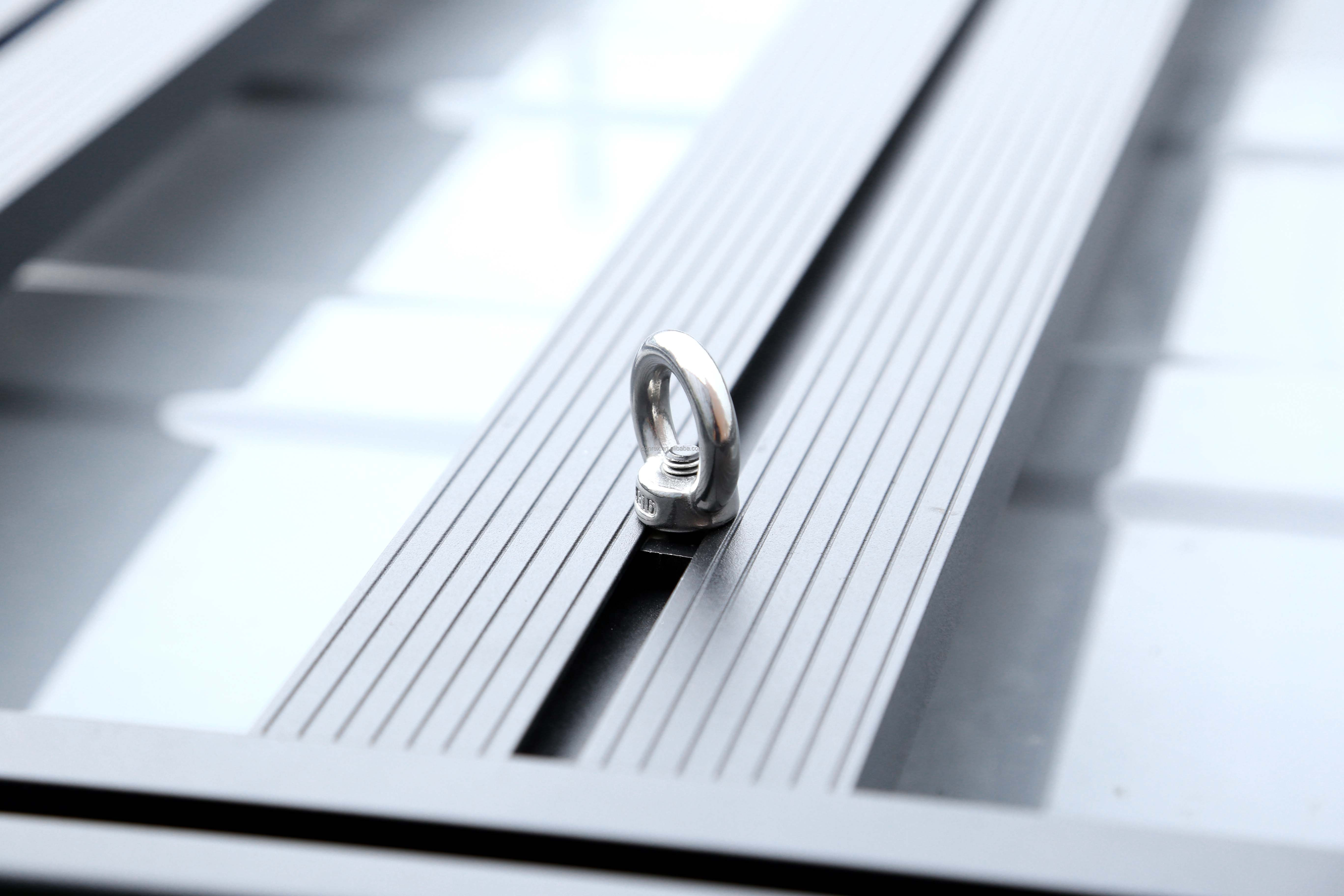 SUS304 Roof Rack T Bolts Black T Track Bolts For Roof Bars