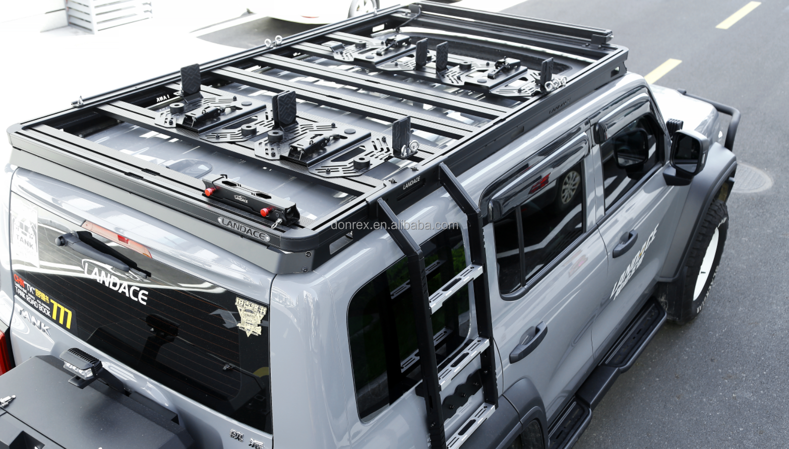 Product Size 840*400*320mm SUS304 Offroad Accessories Side Car Ladder for GWM