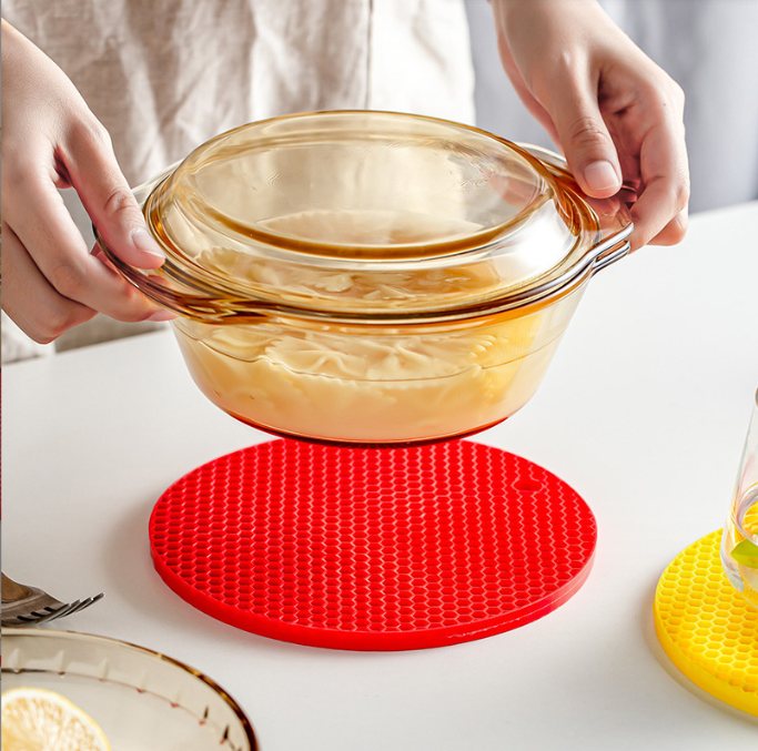 Silicone Drink Coaster Non-slip Pot Holder Table Placemat for Kitchen Accessories