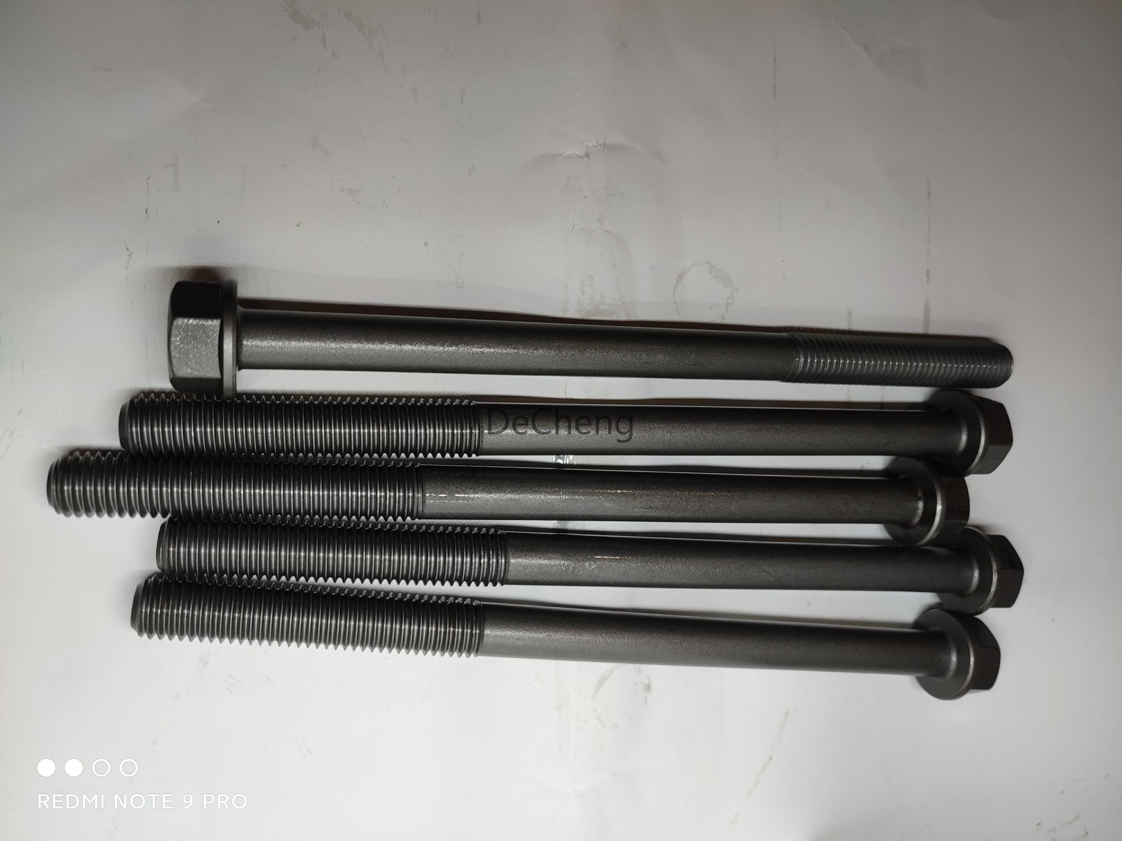 Hexagon Cylinder Head Cap Screw 4D102 6D102 6732-11-1640 For Cummins