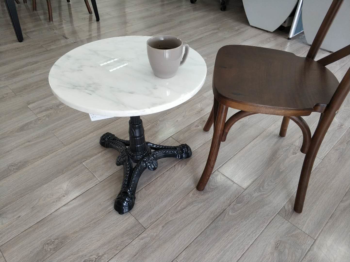 Black Modern Side Metal Table Legs Diameter 3" Column With White Marble Top