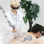 All In One Picosecond Laser Hair Removal And ND YAG Laser Tattoo Removal Machine