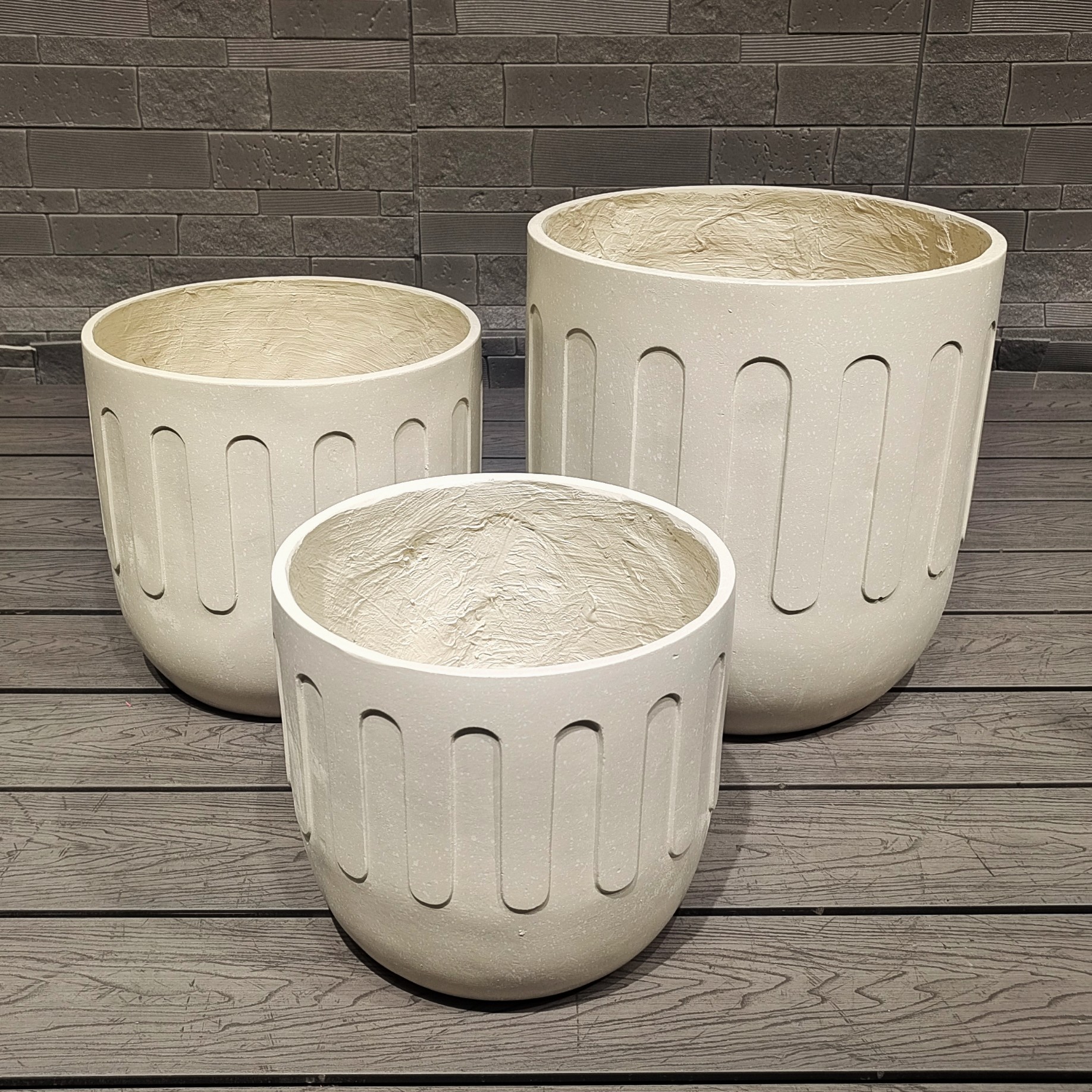 Frost Resistant Patio Fiber Clay Planters Round Shape