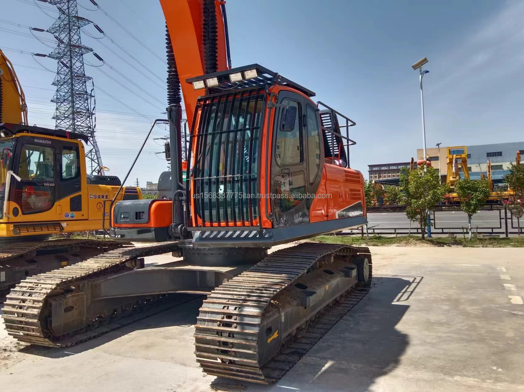 Korea Doosan DH300 Used Excavator with Original Hydraulic Cylinder and Huge Capacity