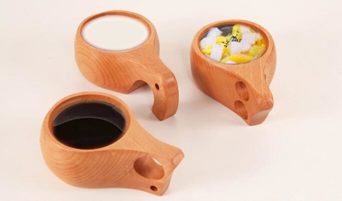 A wood and a craftsman Wood cup Coffee cup Wooden cup Travel Portable tea cup