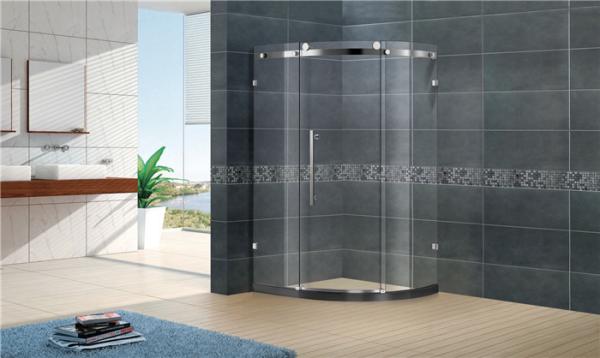 Customized Offset Quadrant Shower Screens Frameless Sliding With Stainless Steel